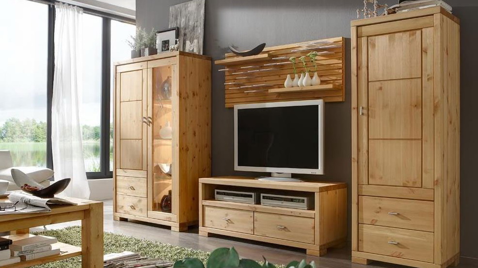 Преимущества деревянной корпусной мебели